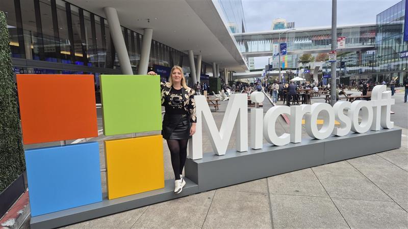 Isidora at Microsoft Sign